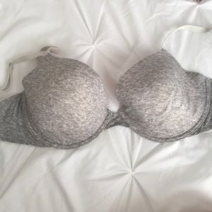 VICTORIAS SECRET PINK BRA